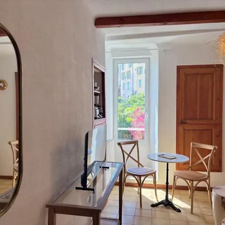 Le Clos Etoile, Centre-ville Historique Hyeres