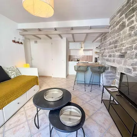 Le Clos Etoile, Centre-ville Historique Apartment Hyeres